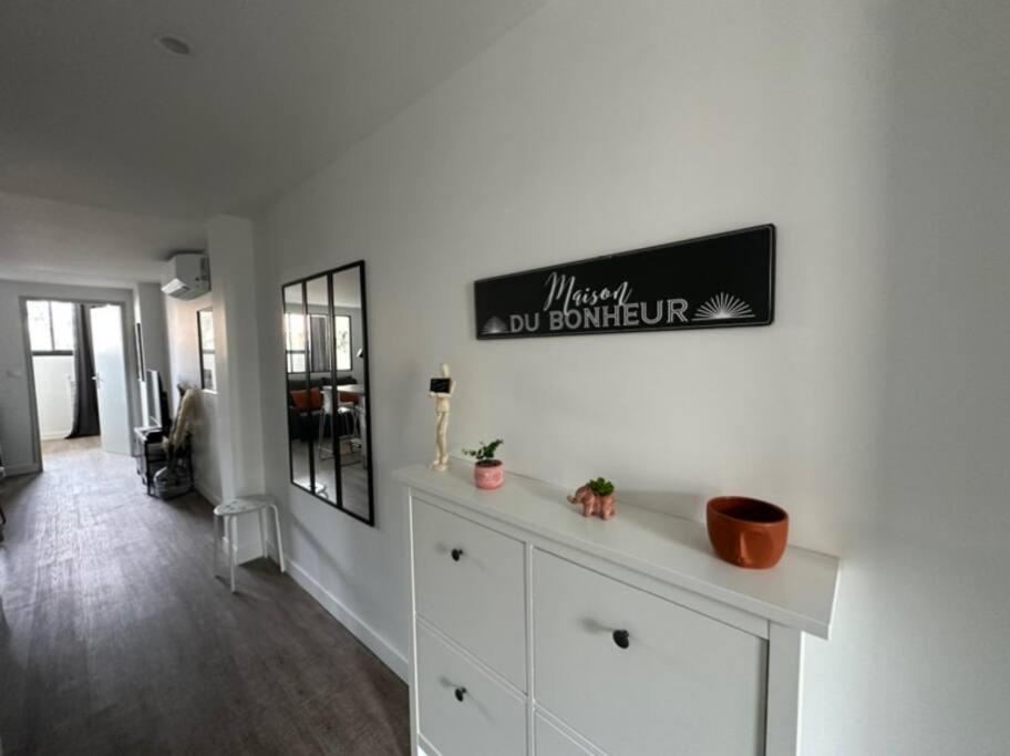 L'amandier - Joli T3 Neuf Centre A 2 Pas De La Rotonde Mirabeau Et Des Allees Provencales *