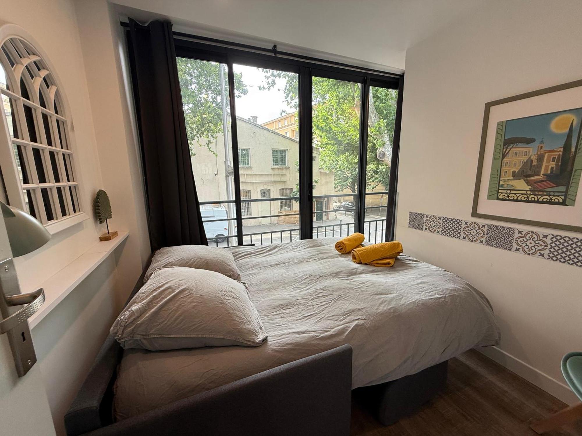 L'amandier - Joli T3 Neuf Centre A 2 Pas De La Rotonde Mirabeau Et Des Allees Provencales Aix-en-Provence